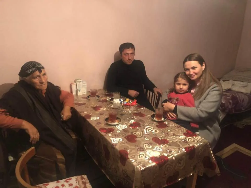 Qənirə Paşayeva Qarabağ müharibəsi veteranları, fiziki imkanları məhdud insanları - ZİYARƏT ETDİ