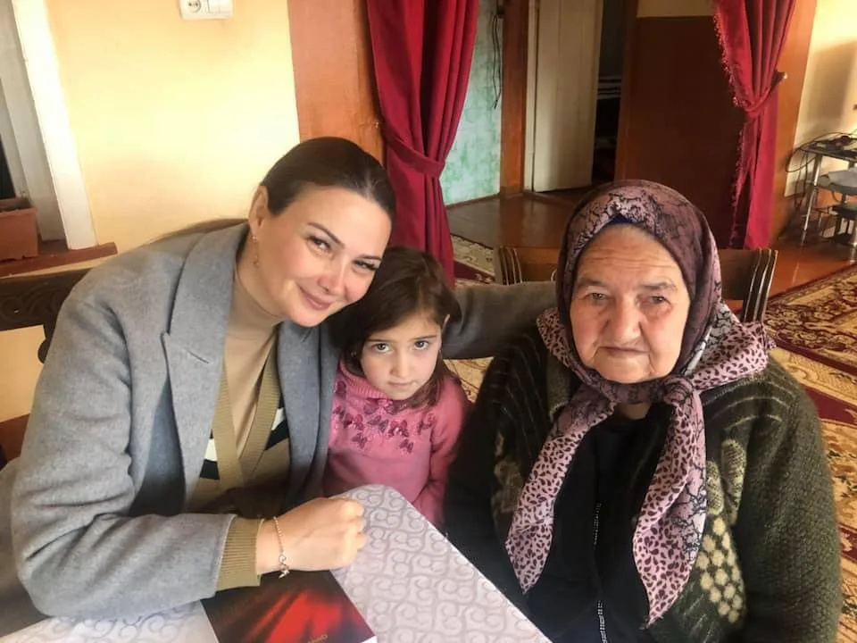 Qənirə Paşayeva Qarabağ müharibəsi veteranları, fiziki imkanları məhdud insanları - ZİYARƏT ETDİ