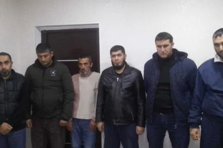 "Cin çıxarmaq" adı ilə gənci döyüb öldürənlərə 57 il 6 ay CƏZA VERİLDİ - FOTO - VİDEO