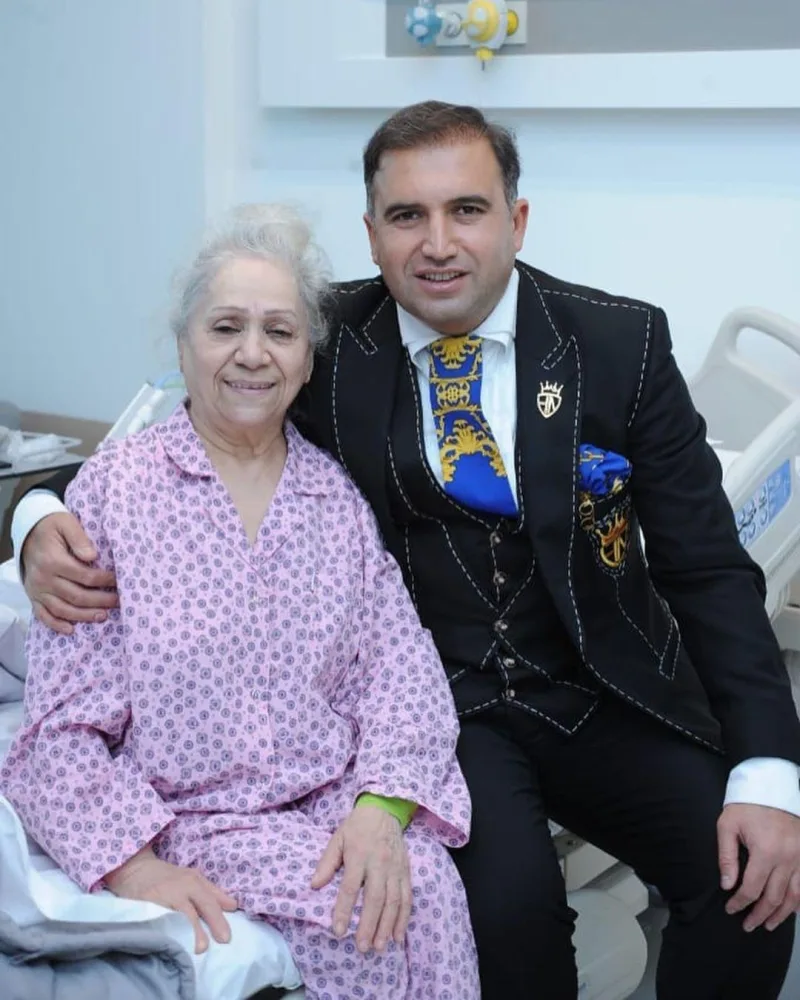 Elmira Rəhimova - XƏSTƏXANAYA YERLƏŞDİRİLDİ-FOTOLAR