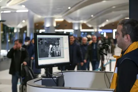 “Çindən Azərbaycana gələnlər yoxlanılmır"- - AZƏRBAYCANLI İŞ ADAMINDAN İDDİA