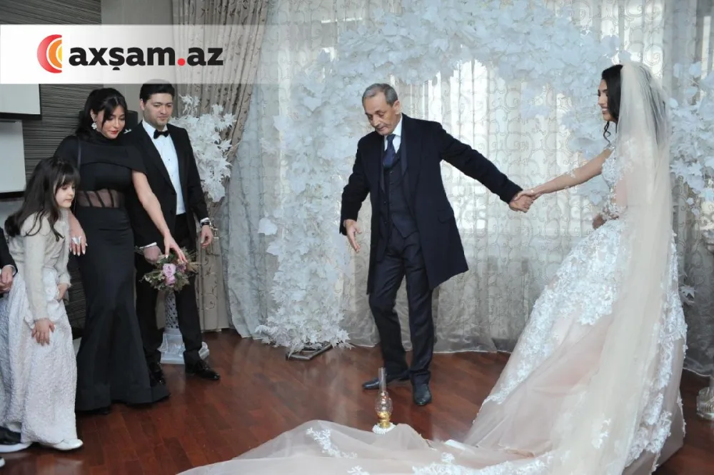 Fidan Qasımova və Nahidə Orucovanın övladlarının toyundan ilk - FOTOLAR