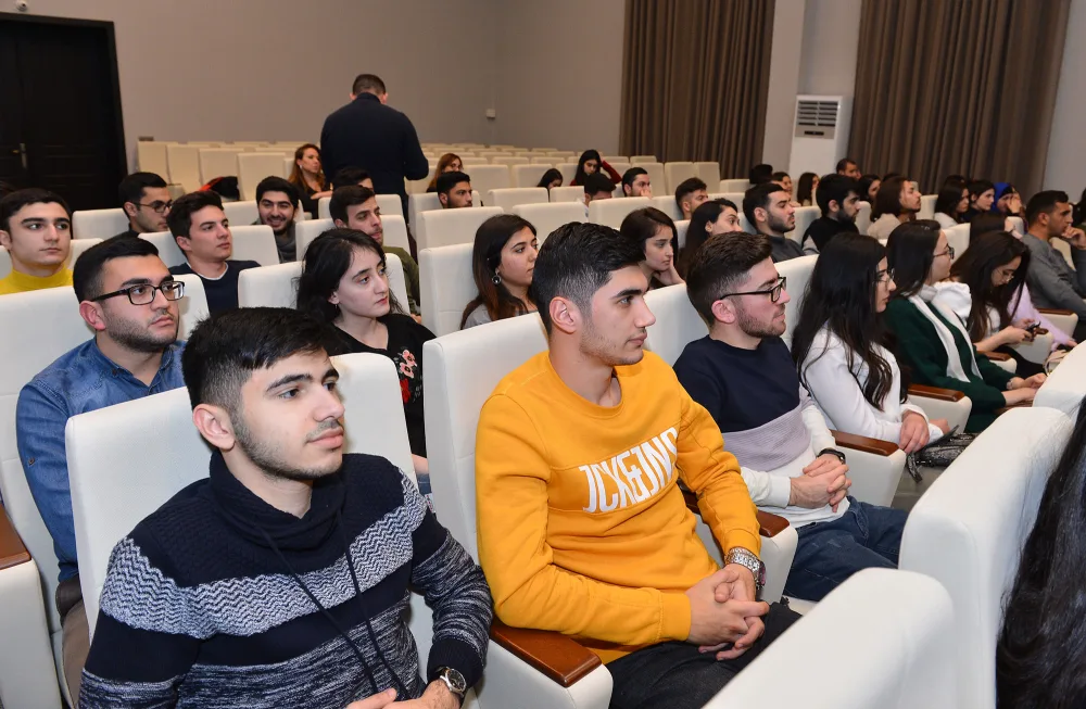 Qış Məktəbi layihəsinin iştirakçıları ilə görüş - FOTO