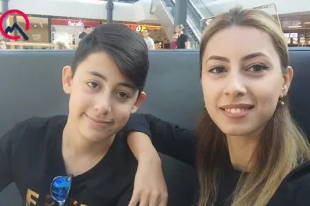 13 yaşlı Xəyal bacısının ad günündə ölübmüş...