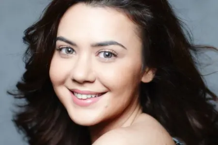 "Əri ola-ola başqa şəxslərlə görüşən qadınlar..." - OKSANA
