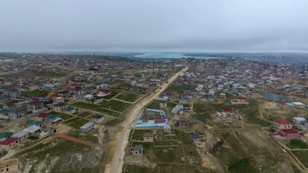 Abşeronda 17 küçə - TƏMİR EDİLİR - FOTO