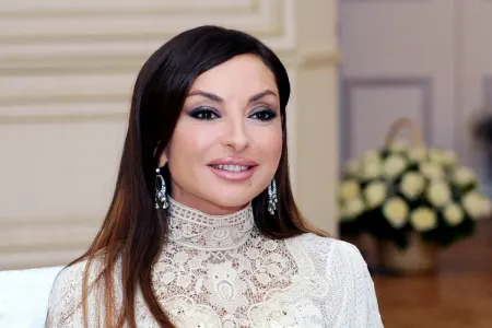Mehriban Əliyeva Azərbaycan yığmasını - TƏBRİK ETDİ