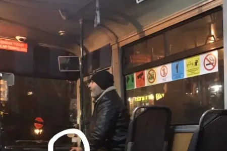 Bakıda marşrut avtobusunda - BİABIRÇI MƏNZƏRƏ - FOTO