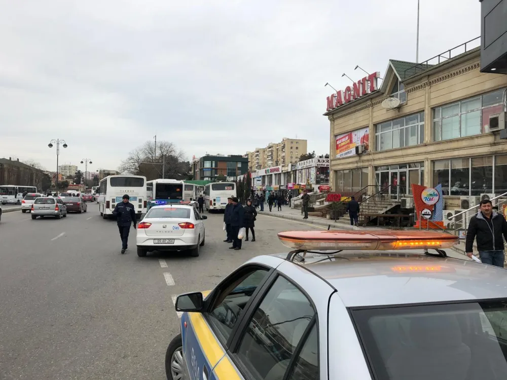 Avtobusların hərəkətinə mane olan parklanma - ARADAN QALDIRILDI - FOTO