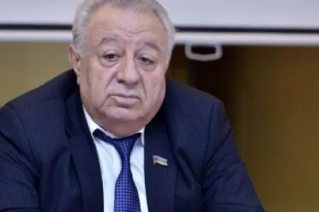 MSK Hüseynbala Mirələmovun seçildiyi dairənin nəticələrini ləğv etdi - RƏSMİ
