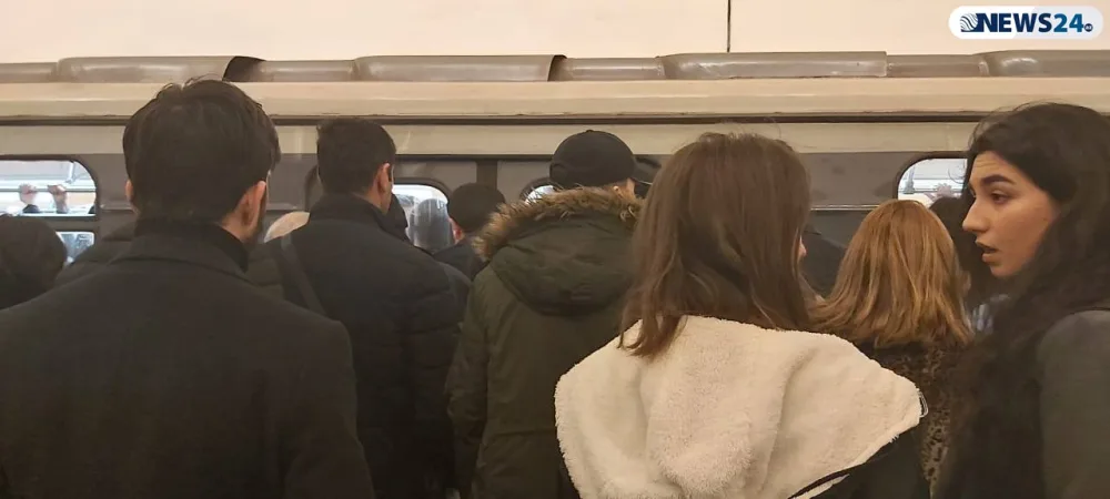 Bakı metrosunda nə baş verir?