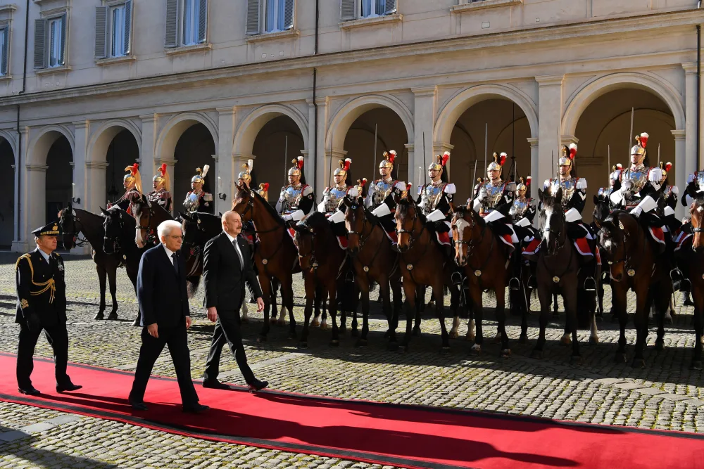 Prezident İlham Əliyevin Romada rəsmi qarşılanma mərasimi olub - FOTOLAR - YENİLƏNDİ