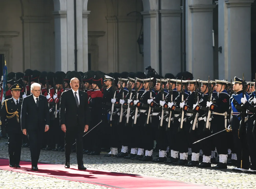 Prezident İlham Əliyevin Romada rəsmi qarşılanma mərasimi olub - FOTOLAR - YENİLƏNDİ