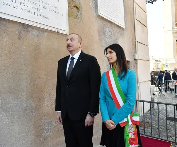 Prezident İlham Əliyev Roma şəhərinin meri ilə GÖRÜŞDÜ - FOTOLAR