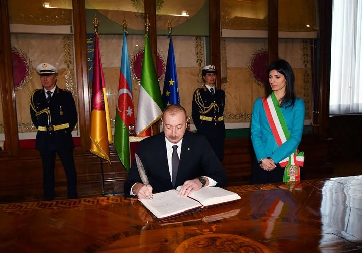 Prezident İlham Əliyev Roma şəhərinin meri ilə GÖRÜŞDÜ - FOTOLAR
