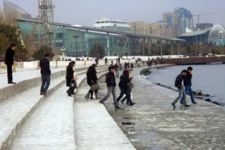 Dənizdən qadın meyiti tapıldı