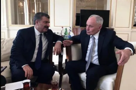 Türkiyə və Azərbaycan Səhiyyə nazirləri koronavirusu müzakirə etdilər