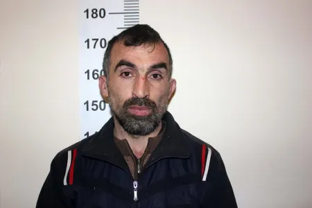Qubada mağazalardan oğurluq edən şəxs saxlanıldı - FOTO