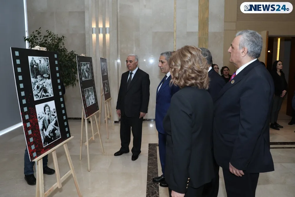 "Xocalı faciəsi bəşəriyyətə qarşı cinayətdir" - ƏLİ ƏHMƏDOV - FOTOSESSİYA
