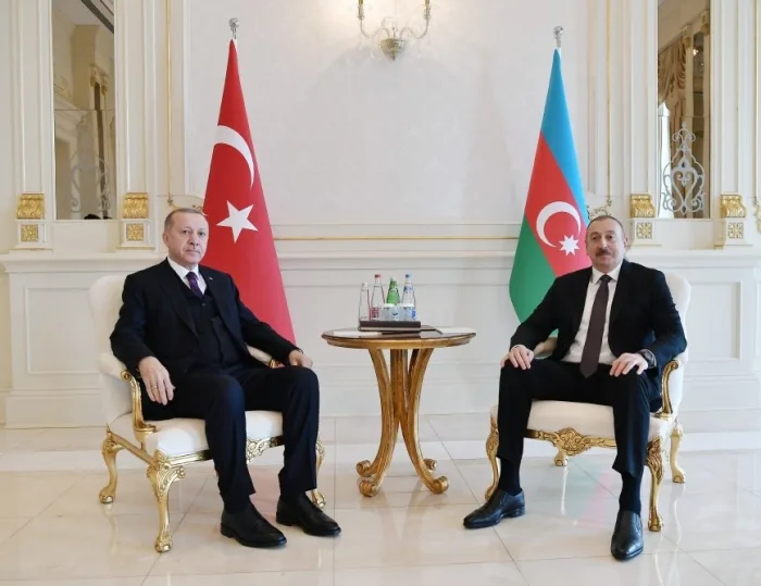 Prezidentlərin təkbətək görüşü oldu - FOTO - VİDEO - YENİLƏNDİ