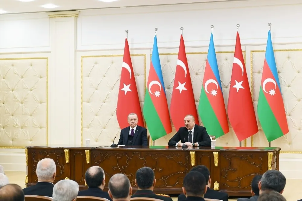 Azərbaycan və Türkiyə prezidentləri mətbuata bəyanatlarla - ÇIXIŞ ETDİLƏR - FOTO