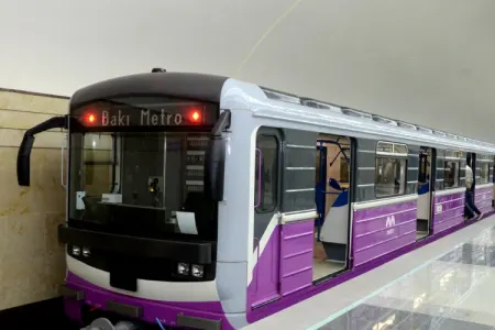 Bakı metrosunda həyəcanlı anlar - FOTO