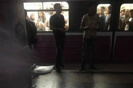 Metroda generatorlar olsa da, niyə işıqlar söndü?