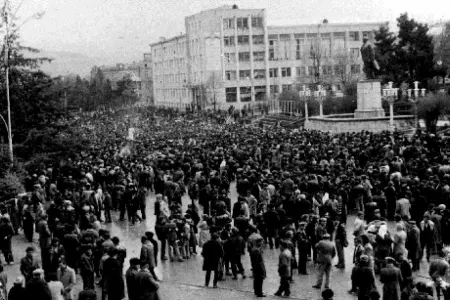 Bu gün Sumqayıt hadisələrindən 32 il ötür - FOTO/VİDEO