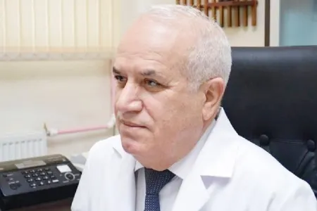 Baş epidemioloq virusdan qorunmağın sadə yolunu açıqladı - VİDEO