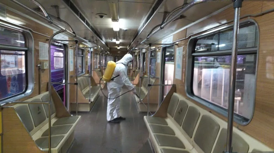 Bakı Metrosunda qatarlar dezinfeksiya edilib - -FOTOLAR