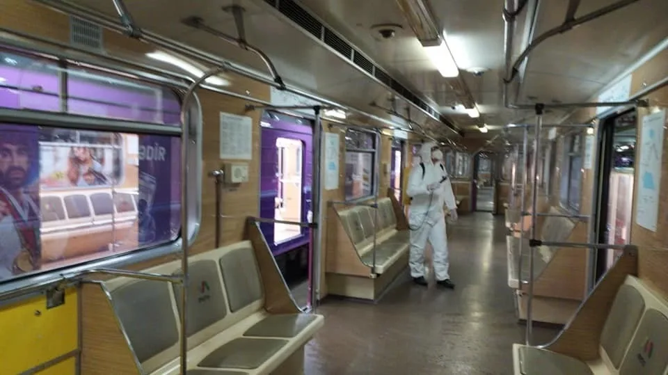 Bakı Metrosunda qatarlar dezinfeksiya edilib - -FOTOLAR