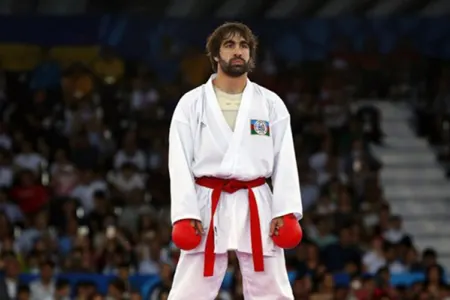 Rafael Ağayev lisenziya qazana bilmədi