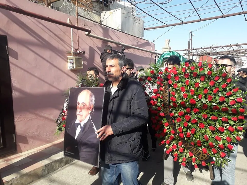 Xalq artisti dəfn edildi - -FOTOLAR