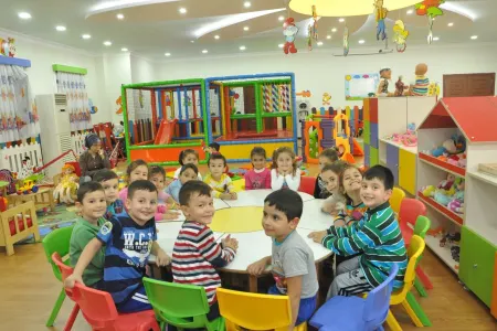 Bakıda uşaq bağçalarında çatışmazlıqlar aşkarlandı