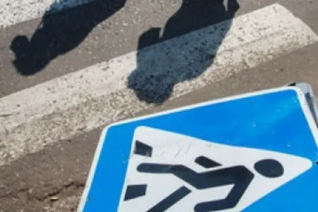 Piyadaların vurulması ilə nəticələnən iki yol qəzası baş verib