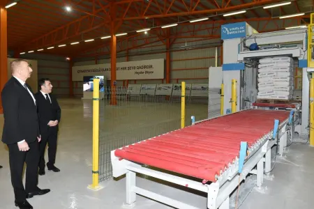 Qazaxda əhəng zavodunun açılışı oldu