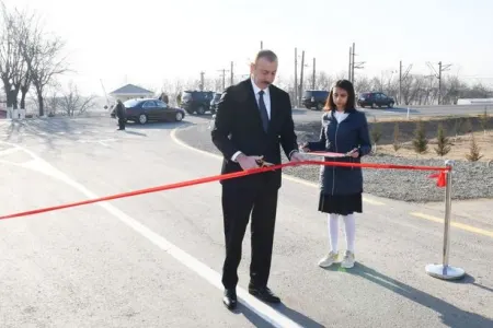 Prezident Ağstafada yol açılışında - YENİLƏNİB