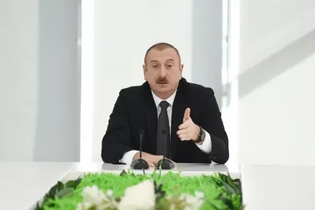 "Mənə kreslo lazım deyil, adi stul verin" - -İlham Əliyev