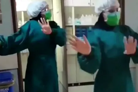 İranda xəstəxana işçiləri koronavirusa belə “meydan oxudu” - -VIDEO