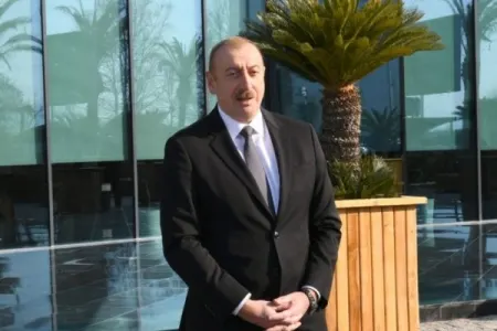 “Kimsə qeyri-rəsmi işləyirsə, pensiyadan da məhrum olacaq” - -Prezident
