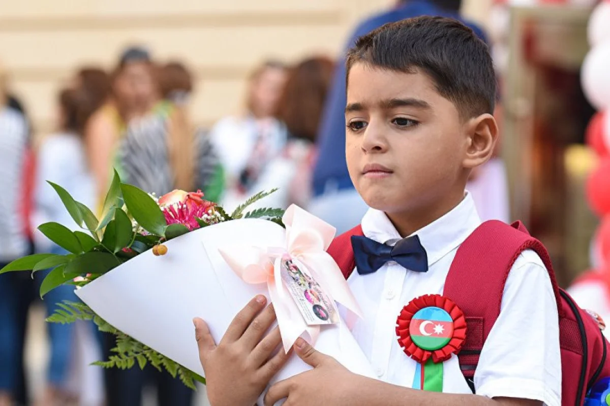 Övladı birinci sinifə gedəcək valideynlərin nəzərinə!