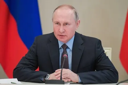 Putin yenidən prezident seçkilərinə qatıla bilər