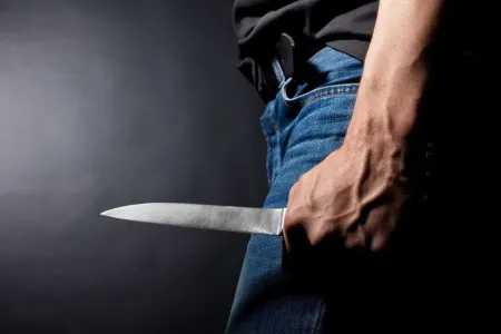 Bacısını qəbiristanlığa aparıb başını kəsən şəxsdən - YENİ XƏBƏR - FOTO