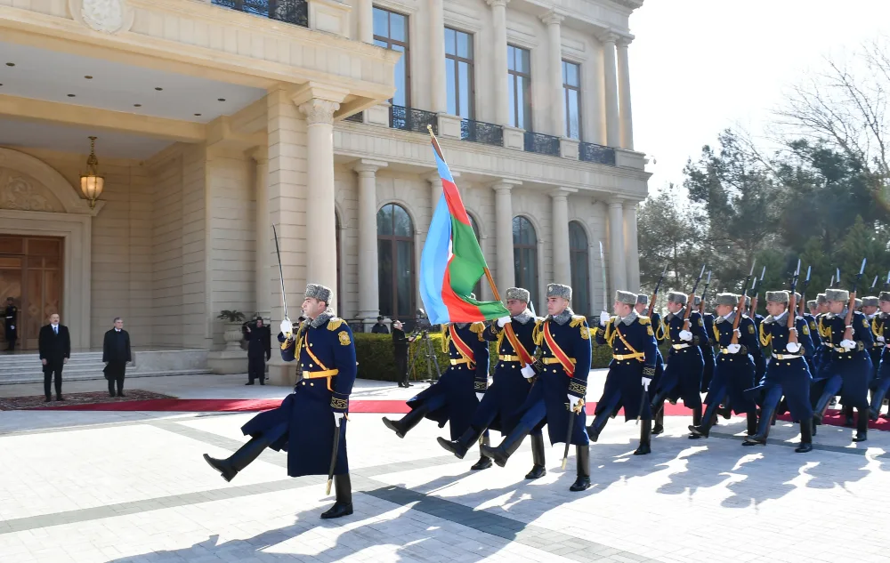 Türkmənistan Prezidenti Qurbanqulu Berdiməhəmmədovun rəsmi qarşılanma mərasimi olub - FOTOLAR