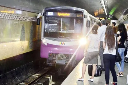 Metroda cibgirlik edən 55 yaşlı kişi - ƏLƏ KEÇDİ