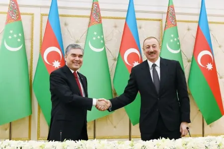 Uzunluğu min kilometrlərlə ölçülən yeni nəqliyyat dəhlizi yaradacağıq" - İlham Əliyev