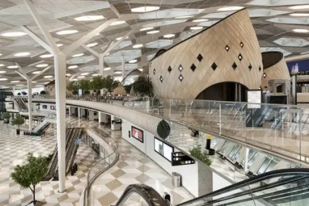 Sosial şəbəkələrdə yayılan video ilə bağlı - Aeroportdan açıqlama