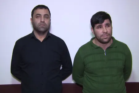 Vətəndaşları hədələyib 20 minə yaxın pul alan dələduzlar - ƏLƏ KEÇDİ - FOTO