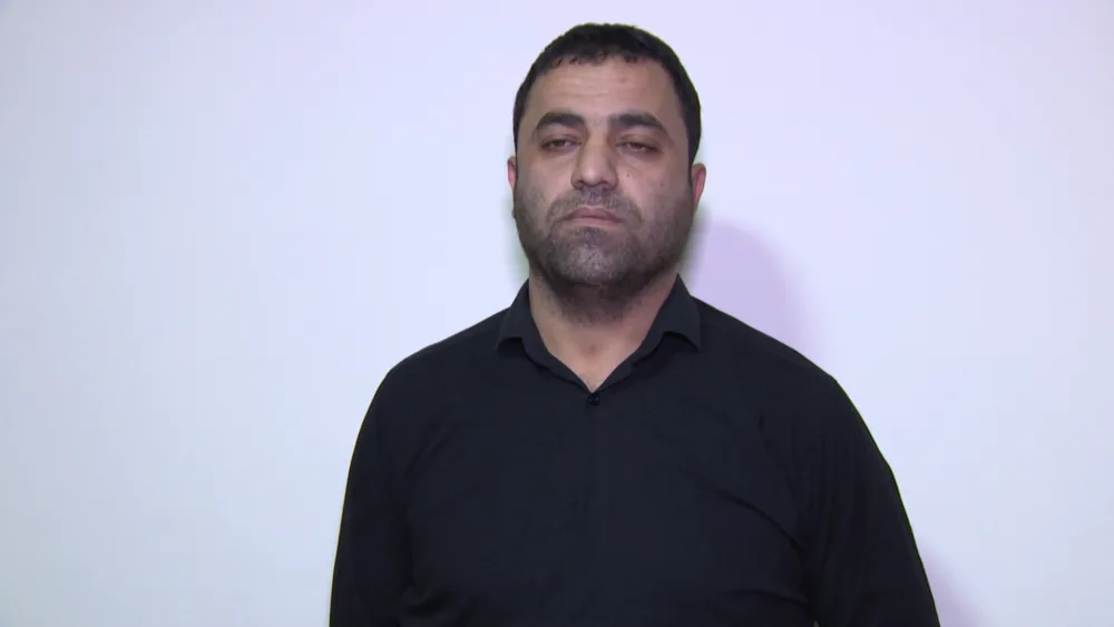 Vətəndaşları hədələyib 20 minə yaxın pul alan dələduzlar - ƏLƏ KEÇDİ - FOTO