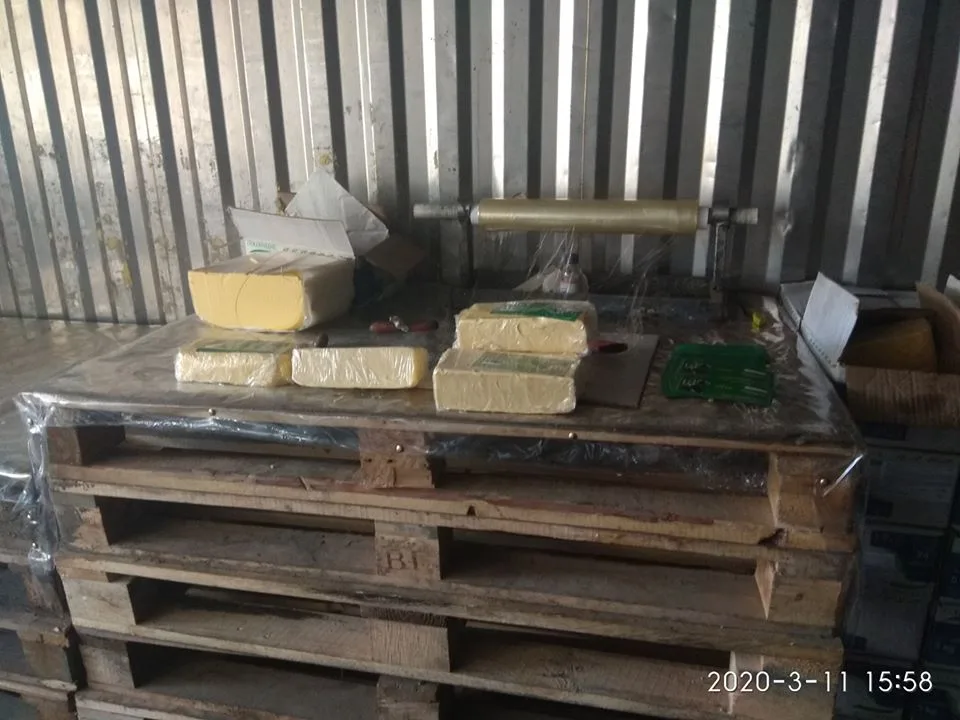 Bitki yağını kərə yağı kimi sırıdılar - BAKIDA - FOTOLAR